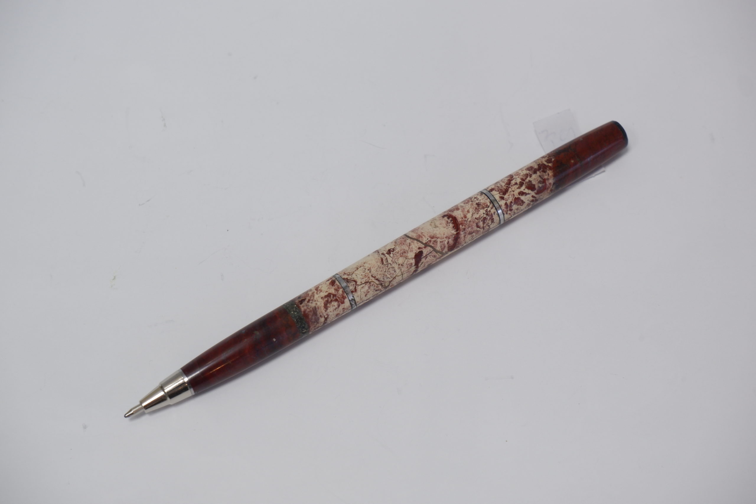 Ручка из яшмы