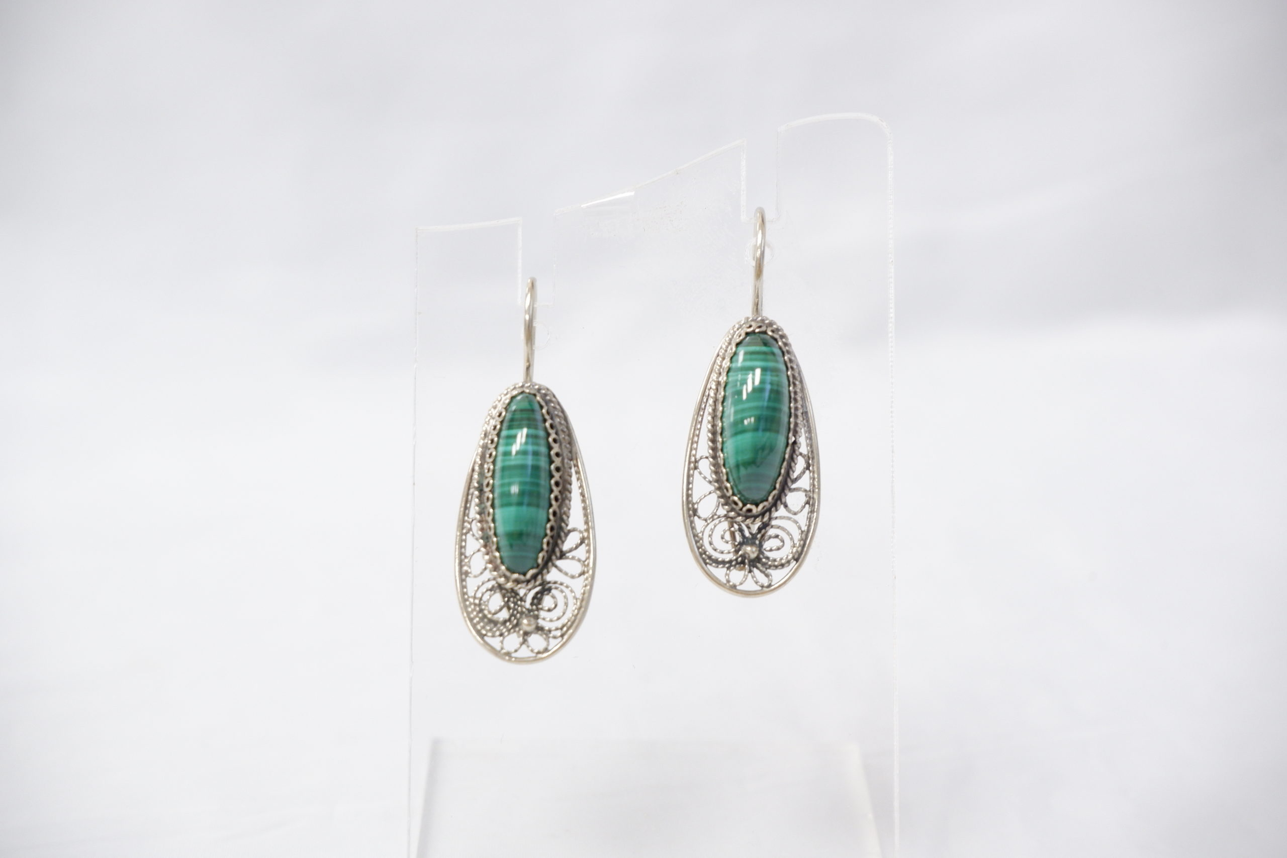 Серьги из малахита Серьги из малахита